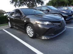 Used 2018  Toyota Camry Auto &lpar;Natl&rpar; at CarloanExpress&period;Com near Hampton&comma; VA