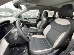 Used 2025  Volkswagen Taos SEL 4MOTION at CarloanExpress.Com near Hampton, VA