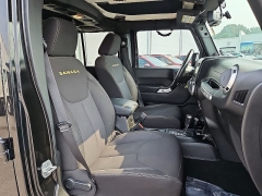 Used 2014  Jeep Wrangler Unlimited 4WD 4dr Sahara at CarloanExpress&period;Com near Hampton&comma; VA