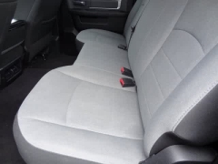 Used 2022  Ram 1500 Classic SLT 4x4 Crew Cab 5'7" Box at CarloanExpress&period;Com near Hampton&comma; VA