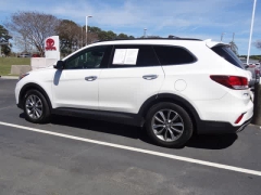 Used 2019  Hyundai Santa Fe XL SE FWD at CarloanExpress&period;Com near Hampton&comma; VA