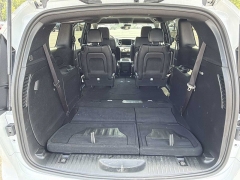 Used 2025  Chrysler Pacifica Select FWD at CarloanExpress&period;Com near Hampton&comma; VA