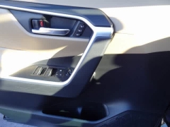 Used 2022  Toyota RAV4 XLE Premium AWD at CarloanExpress.Com near Hampton, VA