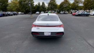 Used 2024  Hyundai Elantra SE IVT at CarloanExpress.Com near Hampton, VA