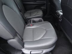 Used 2025  Toyota Grand Highlander AWD &lpar;Natl&rpar; at CarloanExpress&period;Com near Hampton&comma; VA