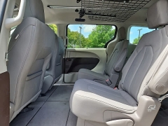 Used 2020  Chrysler Pacifica 4d Wagon Touring at CarloanExpress&period;Com near Hampton&comma; VA