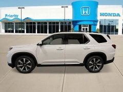 New 2025  Honda Pilot Touring AWD at CarloanExpress&period;Com near Hampton&comma; VA