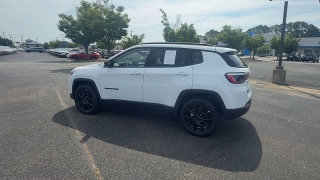 Used 2025  Jeep Compass Latitude 4x4 at CarloanExpress&period;Com near Hampton&comma; VA