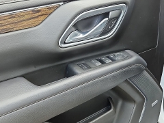 Used 2021  Chevrolet Suburban 4WD 4dr Premier at CarloanExpress&period;Com near Hampton&comma; VA