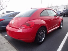 Used 2012  Volkswagen Beetle 2dr Cpe Auto 2&period;5L PZEV at CarloanExpress&period;Com near Hampton&comma; VA