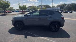 Used 2024  Jeep Compass Trailhawk 4x4 at CarloanExpress&period;Com near Hampton&comma; VA