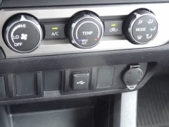 Used 2023  Toyota Tacoma 2WD Double Cab 5' Bed I4 AT &lpar;Natl&rpar; at CarloanExpress&period;Com near Hampton&comma; VA