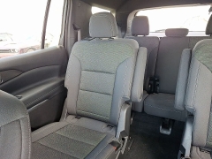 Used 2025  Chevrolet Traverse FWD 4dr LT w&sol;1LT at CarloanExpress&period;Com near Hampton&comma; VA