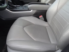 Used 2021  Toyota Highlander XLE FWD at CarloanExpress&period;Com near Hampton&comma; VA
