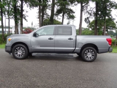 Used 2023  Nissan Titan 4x4 Crew Cab SV at CarloanExpress&period;Com near Hampton&comma; VA