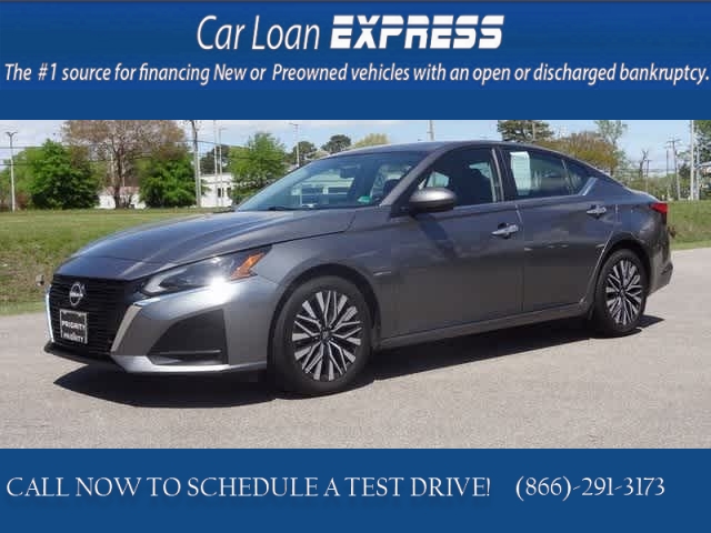 Used 2023  Nissan Altima 2.5 SV Sedan at CarloanExpress.Com near Hampton, VA