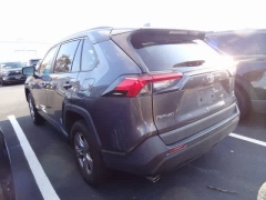 Used 2022  Toyota RAV4 XLE AWD at CarloanExpress.Com near Hampton, VA