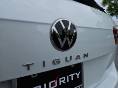 Used 2023  Volkswagen Tiguan 2&period;0T SE R-Line Black FWD at CarloanExpress&period;Com near Hampton&comma; VA