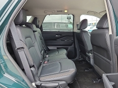Used 2025  Nissan Pathfinder SL 4WD at CarloanExpress&period;Com near Hampton&comma; VA