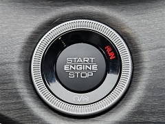 Used 2022  Jeep Grand Cherokee L Limited 4x4 at CarloanExpress&period;Com near Hampton&comma; VA