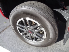 Used 2024  Toyota Tacoma 4WD Double Cab Bed &lpar;Natl&rpar; at CarloanExpress&period;Com near Hampton&comma; VA
