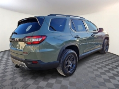 New 2026  Honda Pilot TrailSport AWD at CarloanExpress&period;Com near Hampton&comma; VA