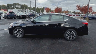 Used 2024  Nissan Altima 2.5 SV Sedan at CarloanExpress.Com near Hampton, VA