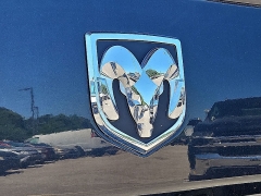 Used 2018  Ram 1500 Tradesman 4x4 Crew Cab 5'7" Box at CarloanExpress&period;Com near Hampton&comma; VA