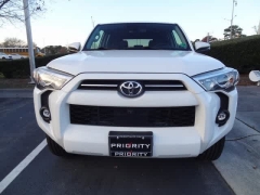 Used 2022  Toyota 4Runner SR5 Premium 4WD at CarloanExpress&period;Com near Hampton&comma; VA