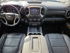 Used 2020  Chevrolet Silverado 1500 4WD Crew Cab 147" High Country at CarloanExpress&period;Com near Hampton&comma; VA