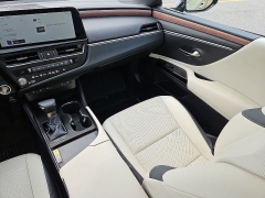 Used 2025  Lexus ES ES 300h FWD at CarloanExpress&period;Com near Hampton&comma; VA
