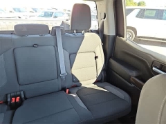 Used 2021  Chevrolet Silverado 1500 4WD Crew Cab 147" RST at CarloanExpress.Com near Hampton, VA