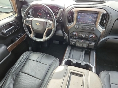 Used 2020  Chevrolet Silverado 1500 4WD Crew Cab 147" High Country at CarloanExpress&period;Com near Hampton&comma; VA