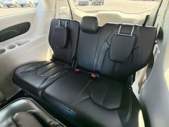 Used 2024  Chrysler Pacifica Touring L FWD at CarloanExpress&period;Com near Hampton&comma; VA