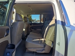 Used 2020  Chevrolet Suburban 4d SUV RWD LT at CarloanExpress.Com near Hampton, VA
