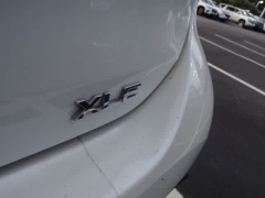 Used 2021  Toyota Highlander XLE FWD at CarloanExpress&period;Com near Hampton&comma; VA
