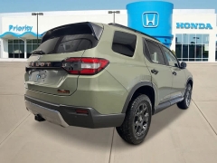 New 2026  Honda Pilot TrailSport AWD at CarloanExpress&period;Com near Hampton&comma; VA