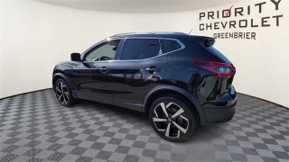 Used 2022  Nissan Rogue Sport AWD SL at CarloanExpress.Com near Hampton, VA
