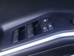 Used 2023  Toyota Highlander FWD &lpar;Natl&rpar; at CarloanExpress&period;Com near Hampton&comma; VA