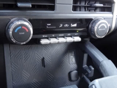 Used 2025  Toyota Tacoma 4WD Double Cab Bed &lpar;Natl&rpar; at CarloanExpress&period;Com near Hampton&comma; VA