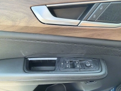 Used 2026  Volkswagen Atlas 2&period;0T SE w&sol;Technology 4MOTION at CarloanExpress&period;Com near Hampton&comma; VA
