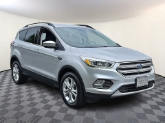 Used 2018  Ford Escape 4d SUV 4WD SEL at CarloanExpress&period;Com near Hampton&comma; VA