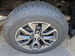 Used 2025  Chevrolet Silverado 1500 4WD Crew Cab 147" LT w&sol;2FL at CarloanExpress&period;Com near Hampton&comma; VA