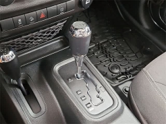 Used 2017  Jeep Wrangler Unlimited 4WD 4dr Sahara at CarloanExpress.Com near Hampton, VA