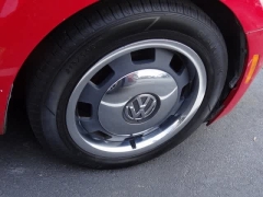 Used 2012  Volkswagen Beetle 2dr Cpe Auto 2&period;5L PZEV at CarloanExpress&period;Com near Hampton&comma; VA