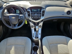 Used 2016  Chevrolet Cruze Limited 4d Sedan LT w&sol;1LT Auto at CarloanExpress&period;Com near Hampton&comma; VA