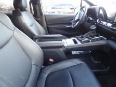 Used 2025  Toyota Sienna AWD 7-Passenger &lpar;Natl&rpar; at CarloanExpress&period;Com near Hampton&comma; VA