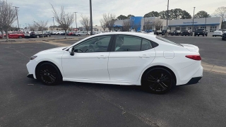 Used 2025  Toyota Camry &lpar;Natl&rpar; at CarloanExpress&period;Com near Hampton&comma; VA