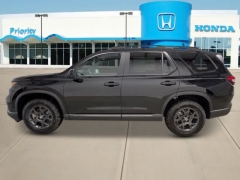 New 2025  Honda Pilot TrailSport AWD at CarloanExpress.Com near Hampton, VA