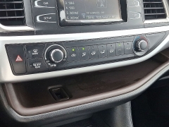 Used 2019  Toyota Highlander LE V6 AWD &lpar;Natl&rpar; at CarloanExpress&period;Com near Hampton&comma; VA